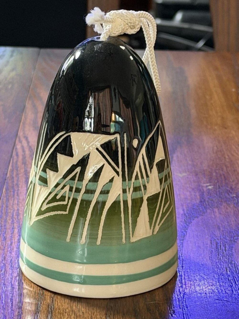 Native American Artist Signed Etched & Hand Painted Pottery‎ Bell Wind Chime USA - Picture 3 of 6